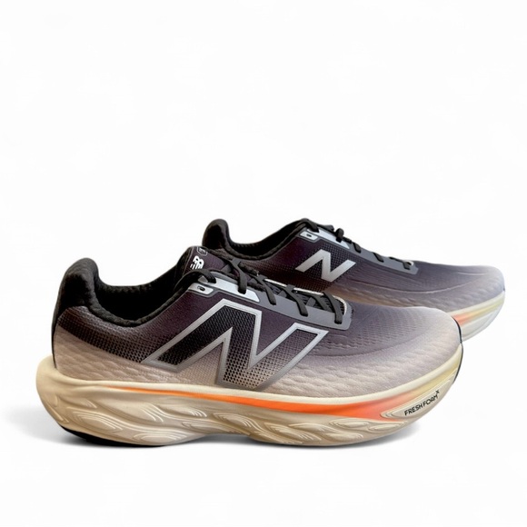 NIB/NWT Men’s New Balance Fresh Foam X 1080v14 Size US 16 (B)